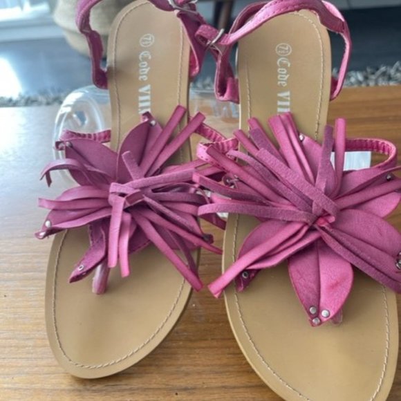 Pink tassle suede sandals - Picture 6 of 6